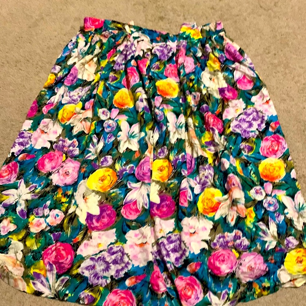 Worthington Floral skirt